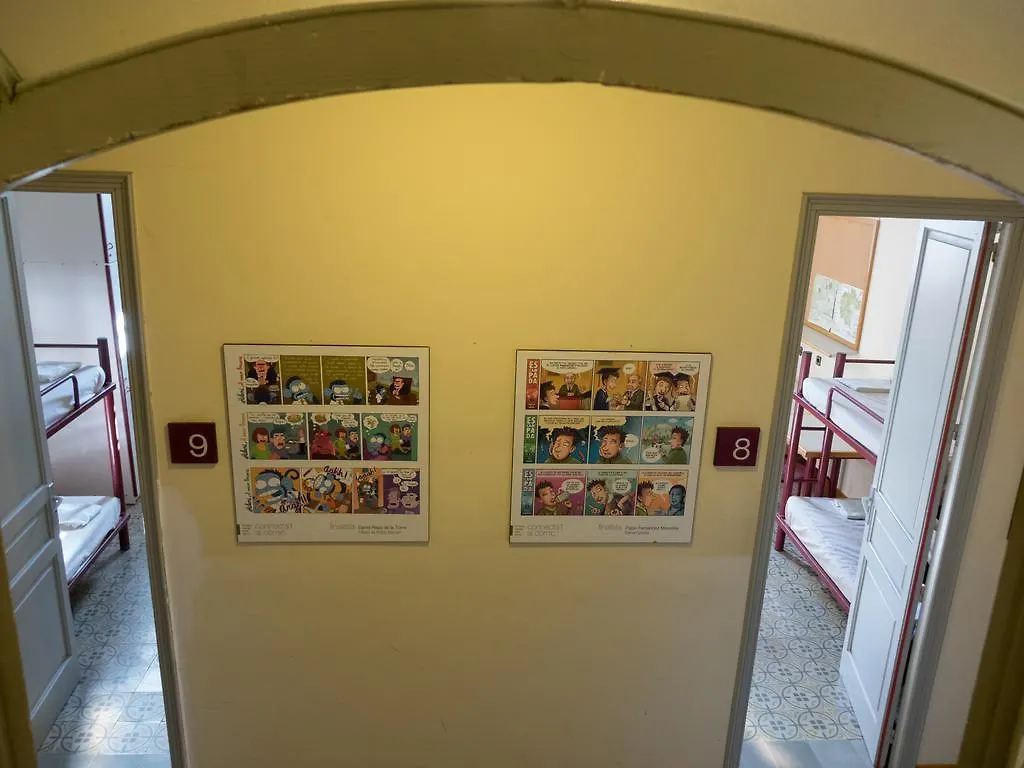 Hostel Alberg Olot Xanascat